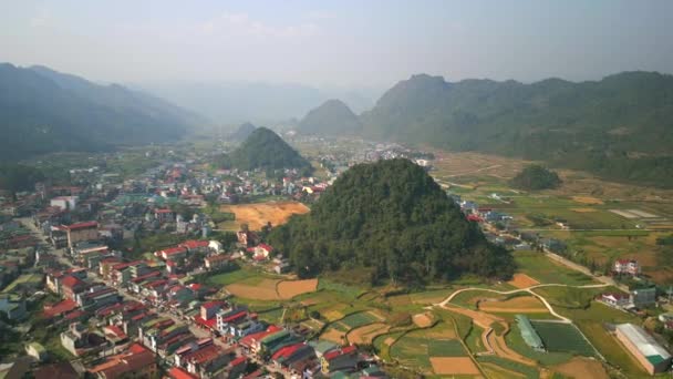 Luftaufnahme Eines Vietnamesischen Dorfes Tal Der Giang Schleife Nordvietnam — Stockvideo