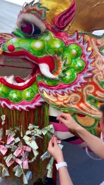 バンコクのチャイナタウンで中国の新年のお祝い — ストック動画