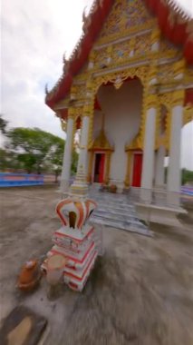 Budist Tapınağında FPV Uçuşu, Tayland.