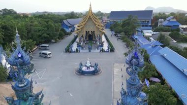 Tayland, Chiang Rai 'deki Mavi Tapınağın Hava Görüntüsü.