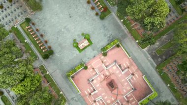Cu Chi, Vietnam 'daki en iyi savaş mezarlığı manzarası.