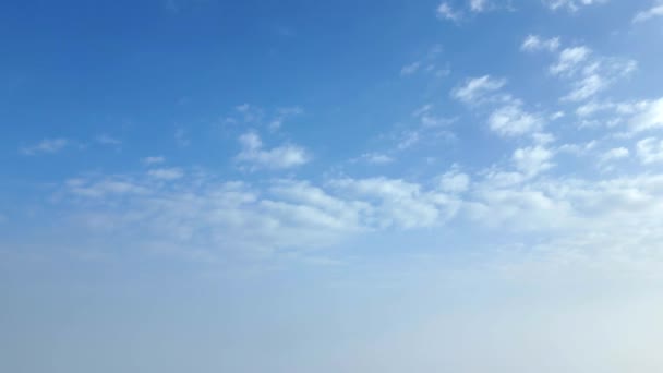 Zachmurzone Błękitne Niebo Naturalne Tło — Wideo stockowe