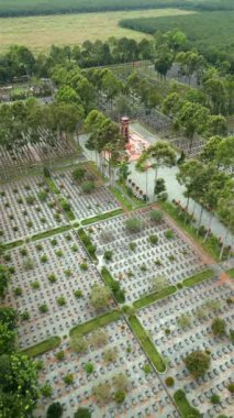 Cu Chi, Vietnam 'daki savaş mezarlığının havadan görünüşü