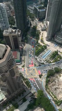 Kuala Lumpur, Malezya şehir merkezindeki sabah trafiğinin hava görüntüsü
