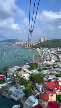 Teleferikten Vietnam 'daki Phu Quoc Adası' na.