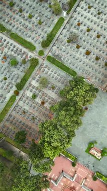 Cu Chi, Vietnam 'daki savaş mezarlığının havadan görünüşü