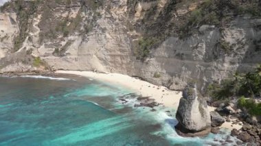 Nusa Penida Adası, Bali, Endonezya 'daki Elmas Plajı manzarası