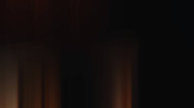 Taranmış Boyalı Soyut Arkaplan. Fırça darbesi ile boyanmış. Sanatsal canlılık ve renkli duvar kağıdı.