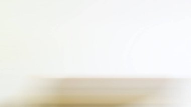 Modern ışığın soyut beyaz bulanık arkaplanı