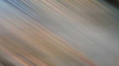 Kaykaylı birinin bulanık bir fotoğrafı.