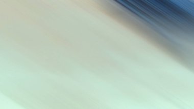 Karla kaplı bir yamaçta kar kayağı süren biri.