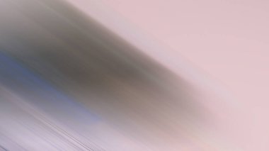 Snowboard 'daki bir insanın bulanık görüntüsü.