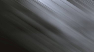 Snowboard 'da havada bir kişi