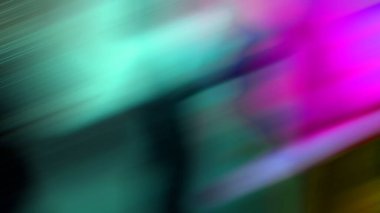 Renkli bir nesnenin bulanık görüntüsü