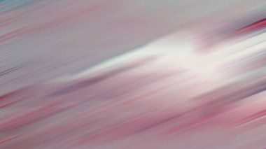 Snowboard 'da havada bir kişi