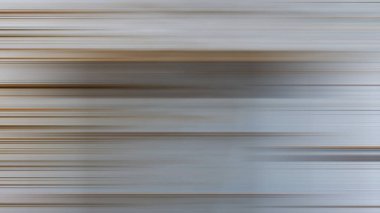 Kaykay süren birinin bulanık bir resmi.