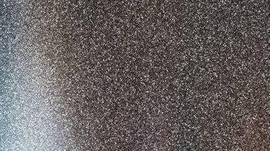 Fırçalanmış çelik yüzeyi olan soyut metal doku arkaplanı