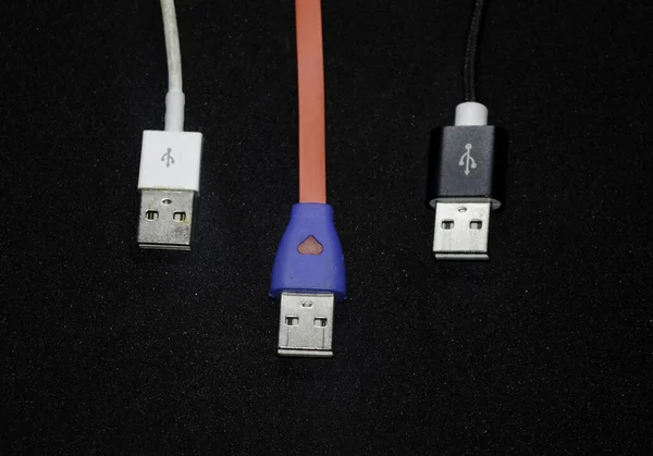 usb cable connects electronic devices via standardized connectors, facilitating data transfer and power transmission, usb cables serve diverse purposes, from charging smartphones to transferring data and supporting high-speed connections.