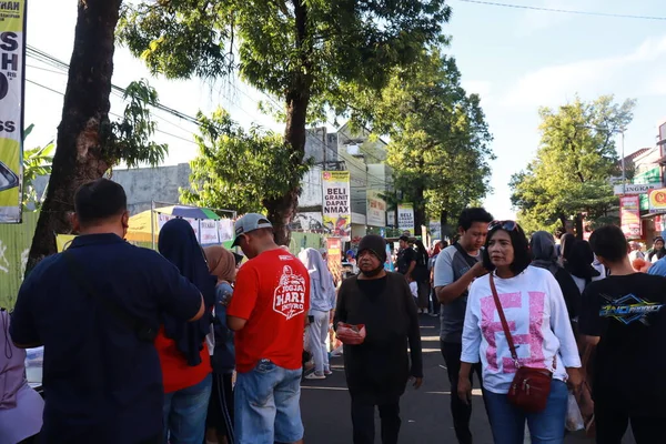 Kudus December 2022 People Car Free Day Exercise Relax Family — Stockfoto
