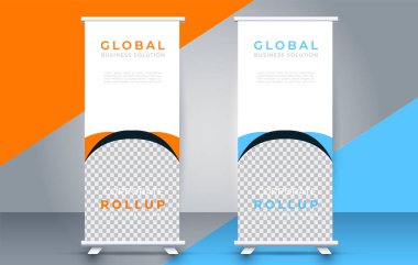 Sunum amacı için pankart tasarım standını katla