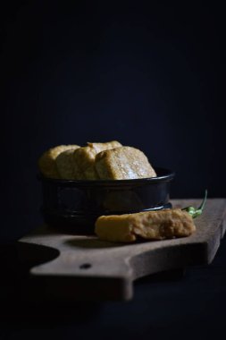 Kızarmış tofu, popüler bir Endonezya geleneksel yemeği.