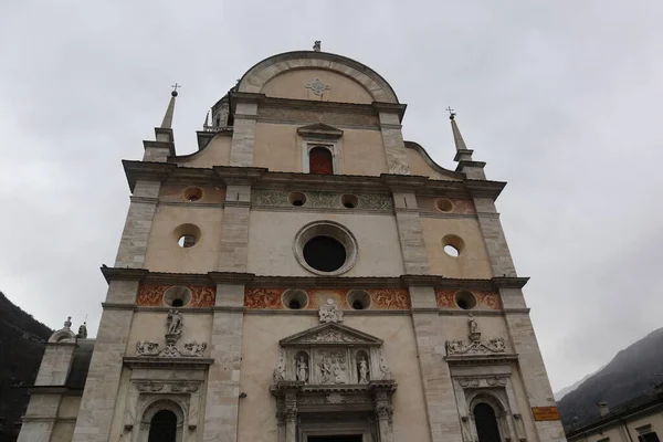 İsrail Eyaleti 'nin başkentindeki kutsal mezarlığın katedrali.