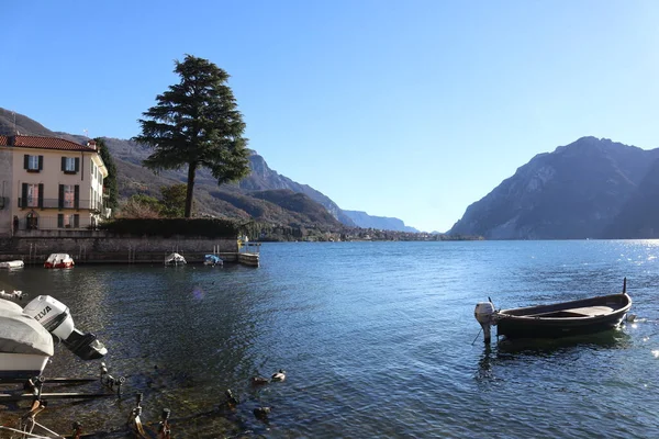Dağların güzel manzarası. İtalya.