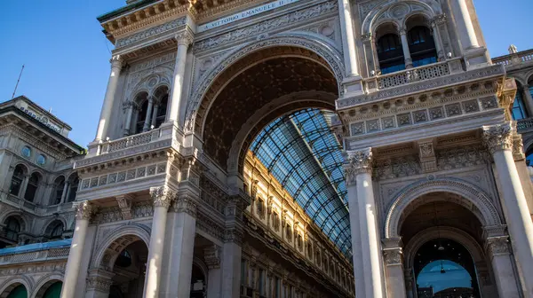 Galleria Vittorio Emanuele II Galerisi.