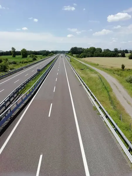 Şehirdeki yol