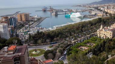 Malaga limanının hava görüntüsü 01.04.2025