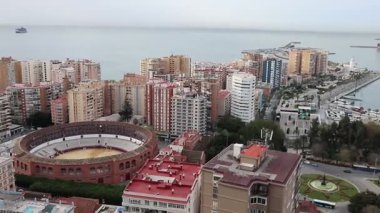 Malaga portunun panoramik hava görüntüsü, malaga, İspanya 04.01.2025