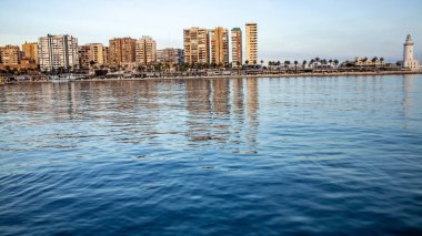 Barselona limanının manzarası, İspanya