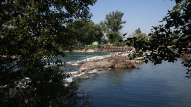 Rocky Manzarası 'nda Akıntı, Adda Nehri, Rivolta d' Adda, İtalya