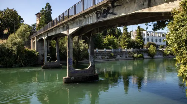 Muzza Nehri, Cassano d 'Adda, Lombardy, İtalya