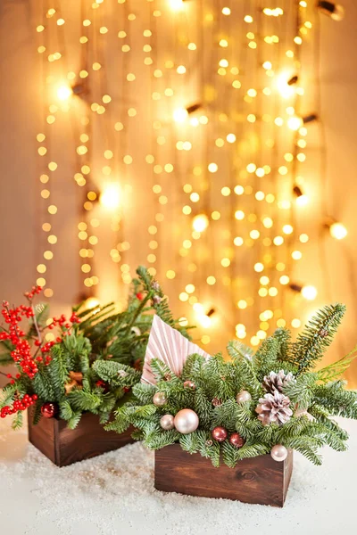 Scatola Legno Natale Con Rami Abete Vacanza Celebrazione Del Nuovo — Foto Stock