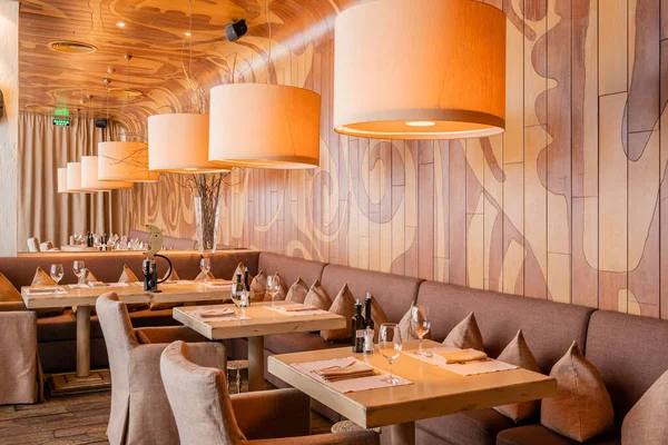 Nizhny Novgorod, Rusya - Şubat 08 2020. Bocconcino Pizzeria. Restoranın içinde. İtalyan mutfağı restoranı. Modern Avrupa restoranı. Yüksek kalite fotoğraf