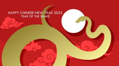 Doğu dekoratif unsurları olan Çin yeni yılı 2025 kartı. Uğurlu bulut desenli altın zodyak yılanı.