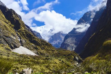 Tharpu Chuli Dağı, Machapuchare 'den Deurali' ye Majestic Mountain Views Annapurna Trek Nepal sırasında