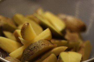 Kızarmış patates kamışı sanatını ortaya çıkarırken bir aşçılık yolculuğuna çıkın.