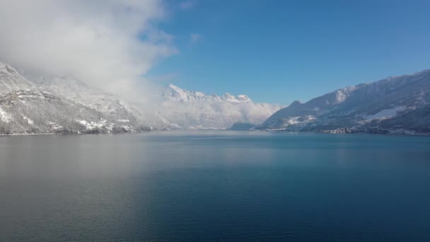 Erstaunliche Luftaufnahmen Über Einem See Den Schweizer Alpen Namens Walensee — Stockvideo