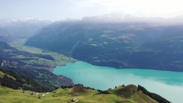 Great Aerial Footage Mountain Ridge Called Brienzergrat Lake Brienz — стоковое видео