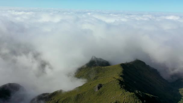 Great Aerial View Very Sunny Day Clouds Way Pico Ruivo — Vídeo de Stock