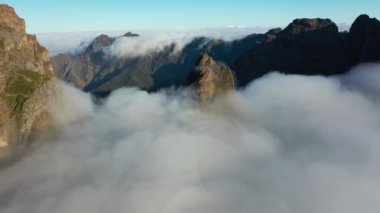 Great aerial footage in 4K over the viewpoint called Ninho da Manta after a hike from Pico do Arieiro.