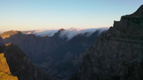 Great Aerial Footage Sunrise Mountains Madeira Taken Drone — Vídeo de Stock