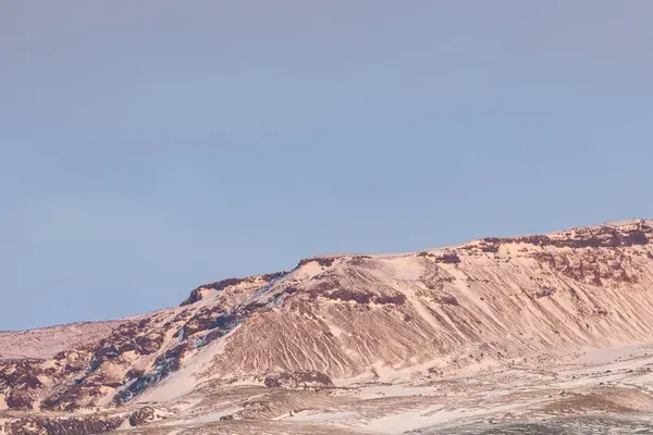 Горные Вершины Исландии Освещены Утренним Солнцем — стоковое фото