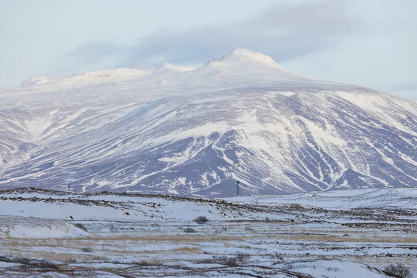 Красивый Пейзаж Исландских Высоких Горах Недалеко Знаменитого Гульфосса Январе 2023 — стоковое фото