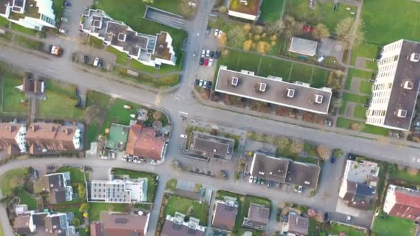 Video Nad Wioską Zabraną Dronem Nad Ulicami Domami Kantonie Aargau — Wideo stockowe