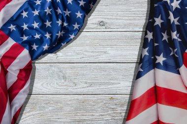 Amerikan bayrağı için Amerika Birleşik Devletleri tatil badanalı ahşap arka plan üzerinde.