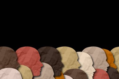 Çok kültürlü kültürlerin ve çeşitliliğin bir kutlaması olarak çok kültürlü göç ve çok kültürlü kültürlülük mü yoksa farklı ırkların birleşmiş bireyleriyle çok kültürlü bir sosyal birlik olarak Afrika siyahi gururu mu .