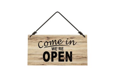 Beyaz arka planda izole edilmiş sokak kafesi tabelasındaki tahtada antika açık levhası var. Bunun kırpma yolu var.